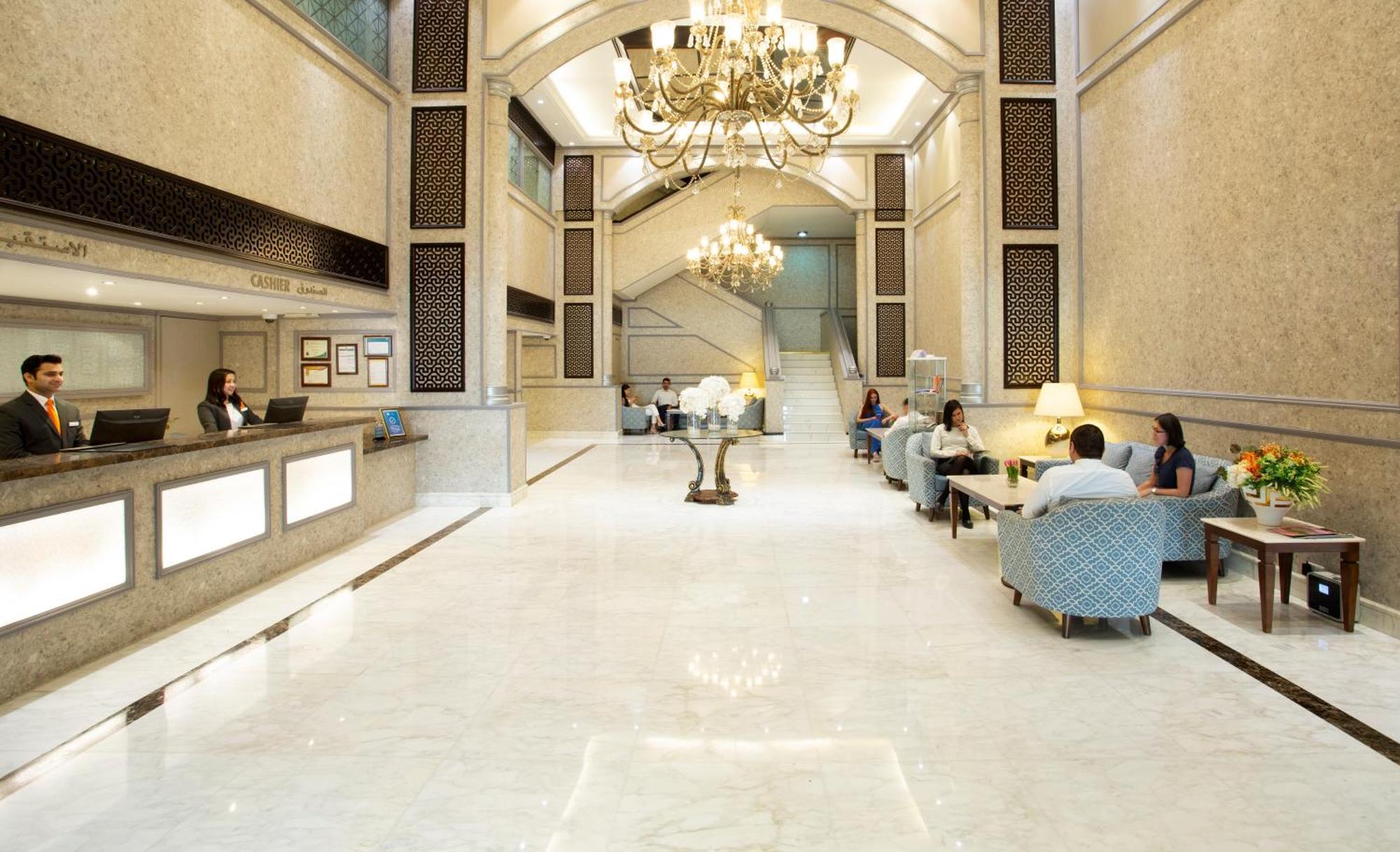 Carlton Tower Hotel Dubái Exterior foto